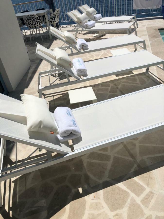 Villa Beline Direct Aan Zee, Verwarmd Zwembad En Sauna Tribanj-Kruscica Eksteriør bilde